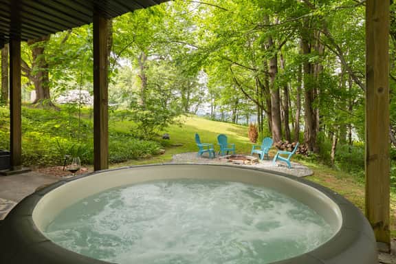 The Hidden Lodge| Designer Cabin | Hot Tub | Views - Image 3